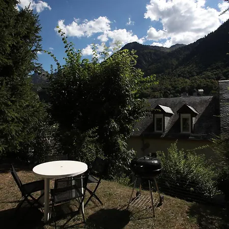 Lumineux, Calme, Rdc, 2 Min Du Centre شقة *