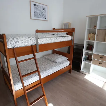 Lumineux, Calme, Rdc, 2 Min Du Centre شقة *